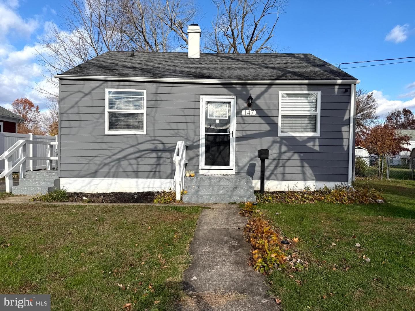 147 Bannister Avenue photo 39