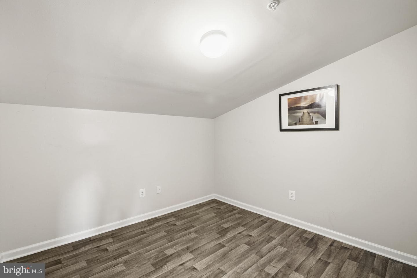 305 Tufton Circle photo 15