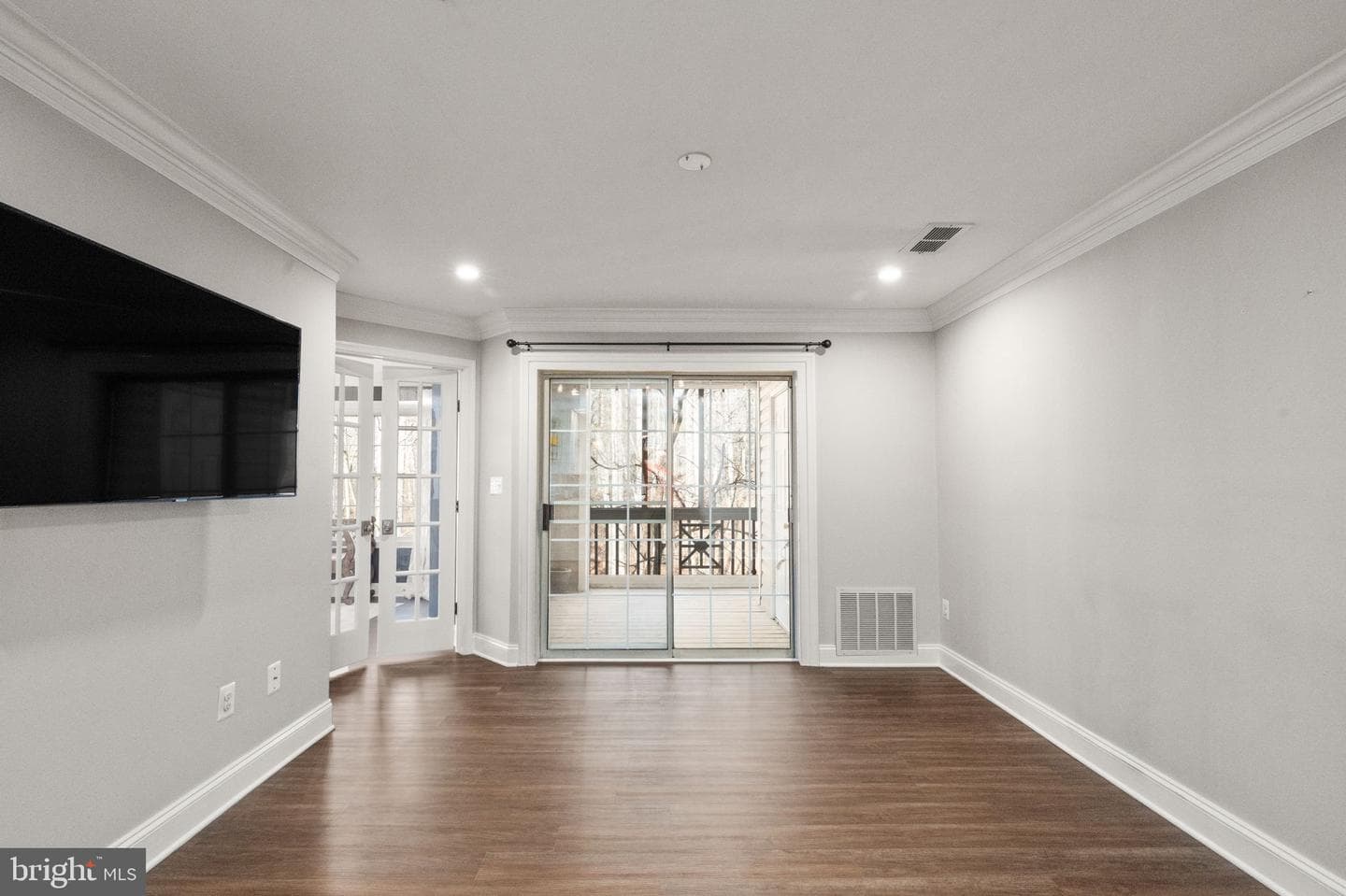 296 Canterbury Road #296-F photo 14