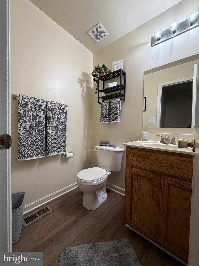 305 Center Deen Avenue photo 3