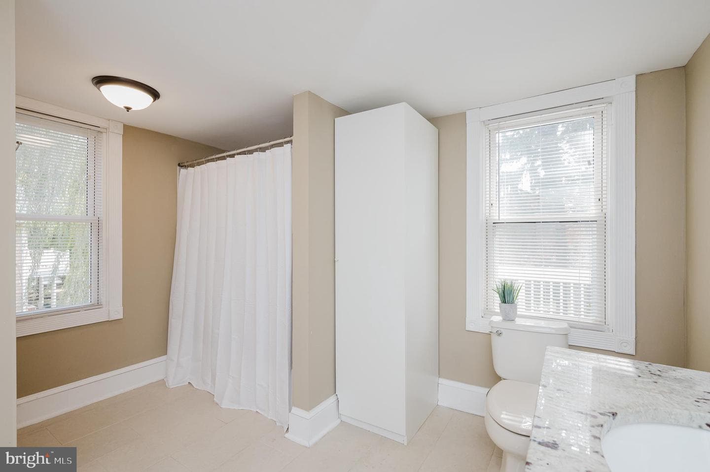 312 Lafayette Street photo 38