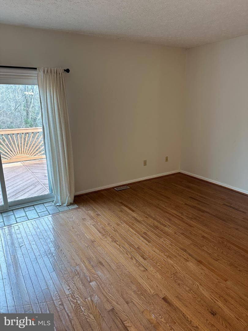 943 Fitzpatrick Drive photo 3