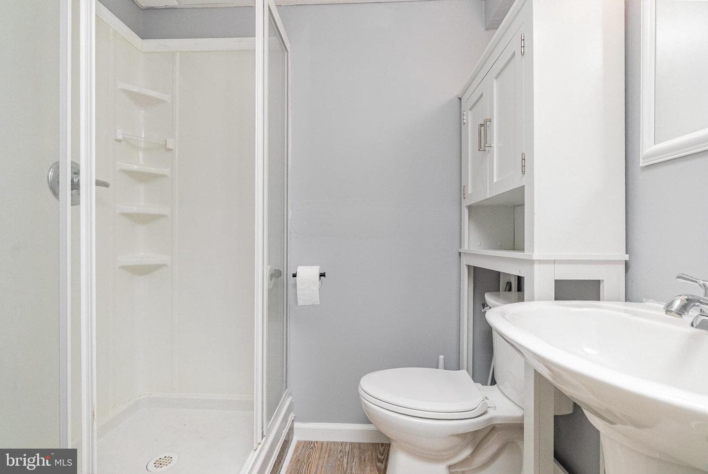 1209 Ashmead Square photo 22