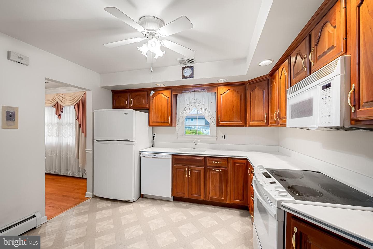 2114 Oaklyn Drive photo 12