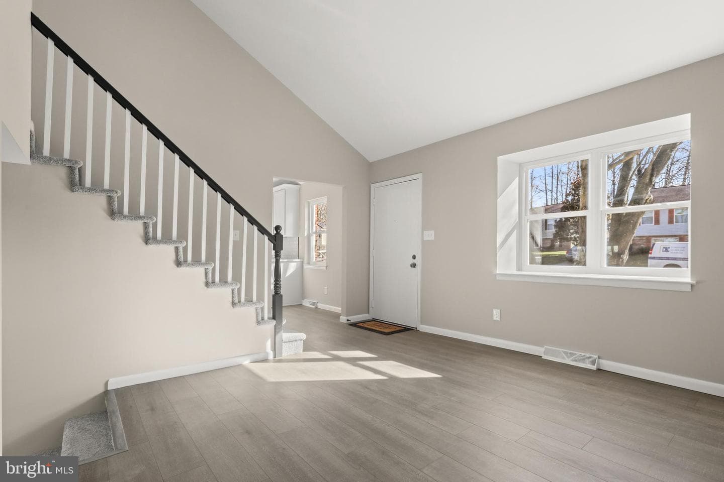 3048 Ebbtide Drive photo 5