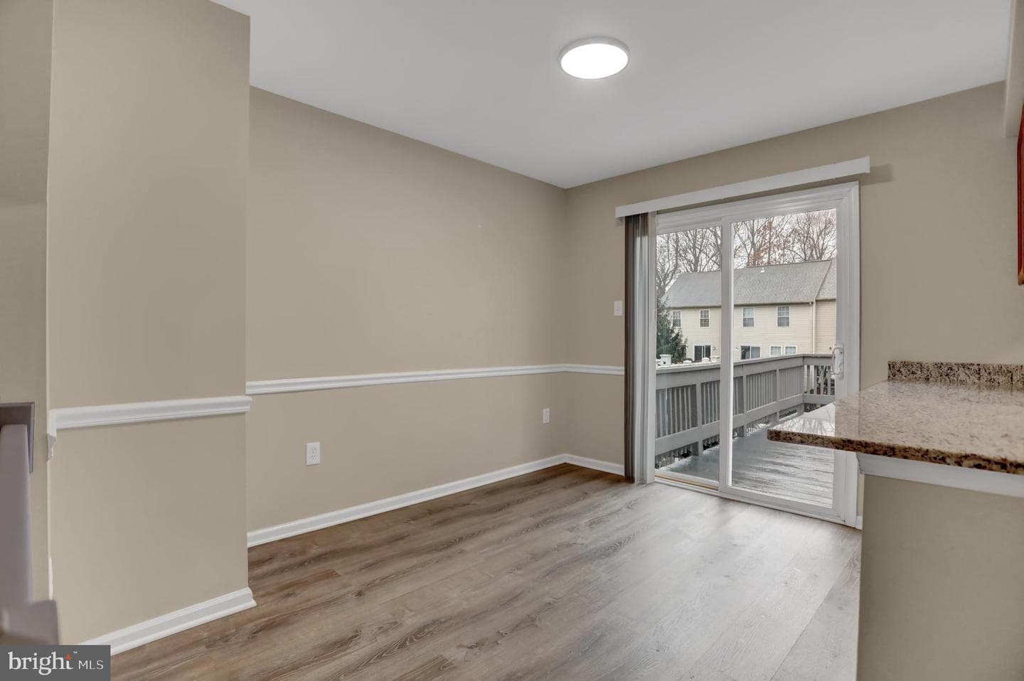 339 Overlea Place photo 5