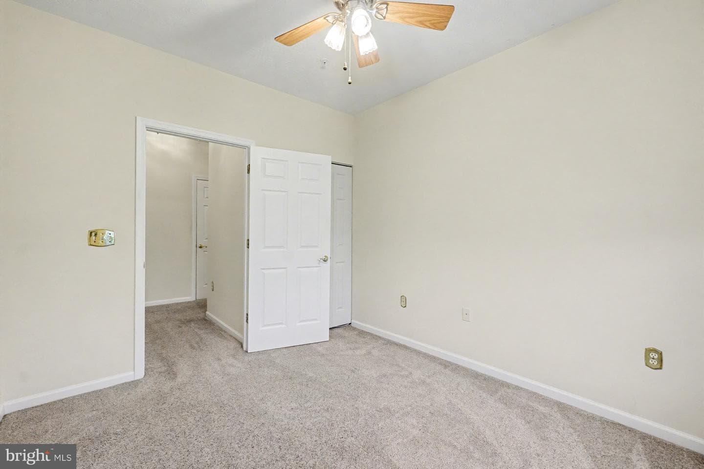 311 Willrich Circle #311g photo 17