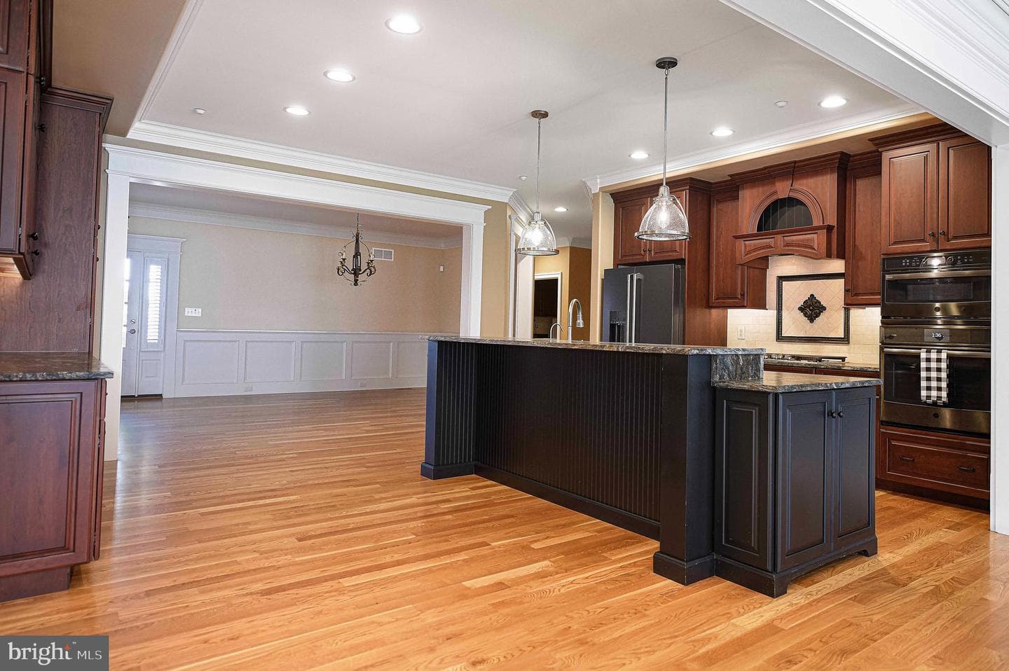 1404 Strathmore Drive photo 12