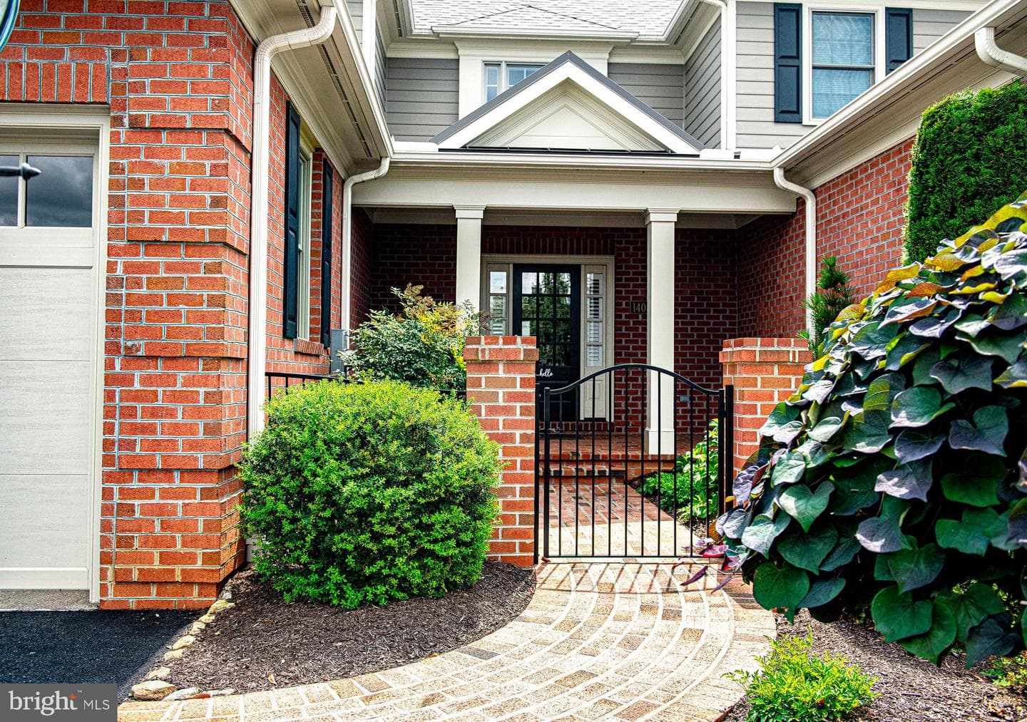 1404 Strathmore Drive photo 2