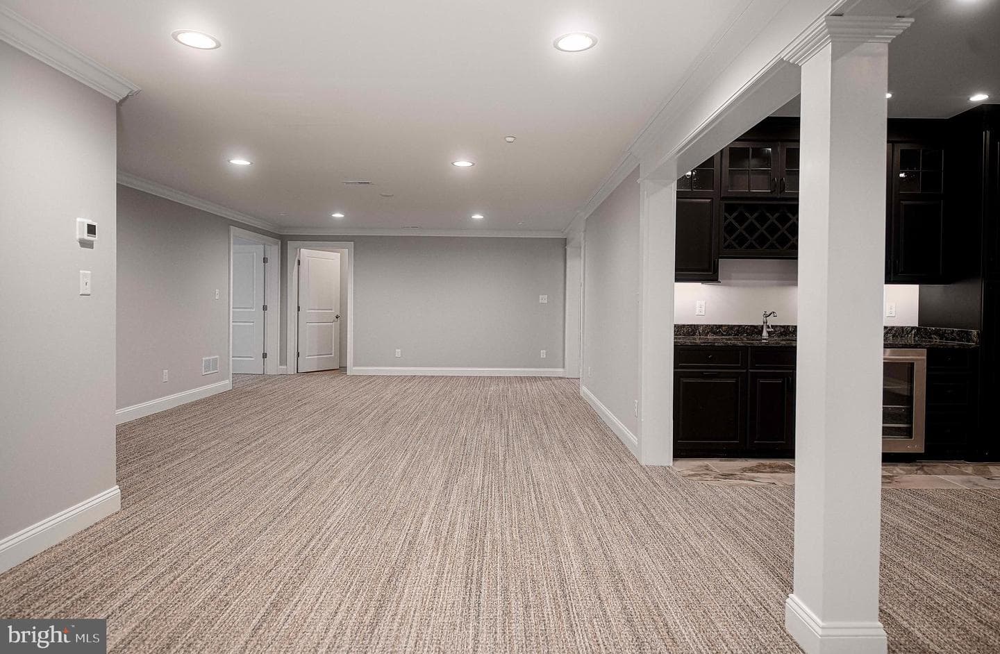 1404 Strathmore Drive photo 32