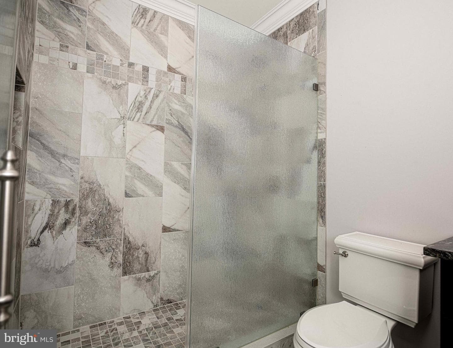 1404 Strathmore Drive photo 37