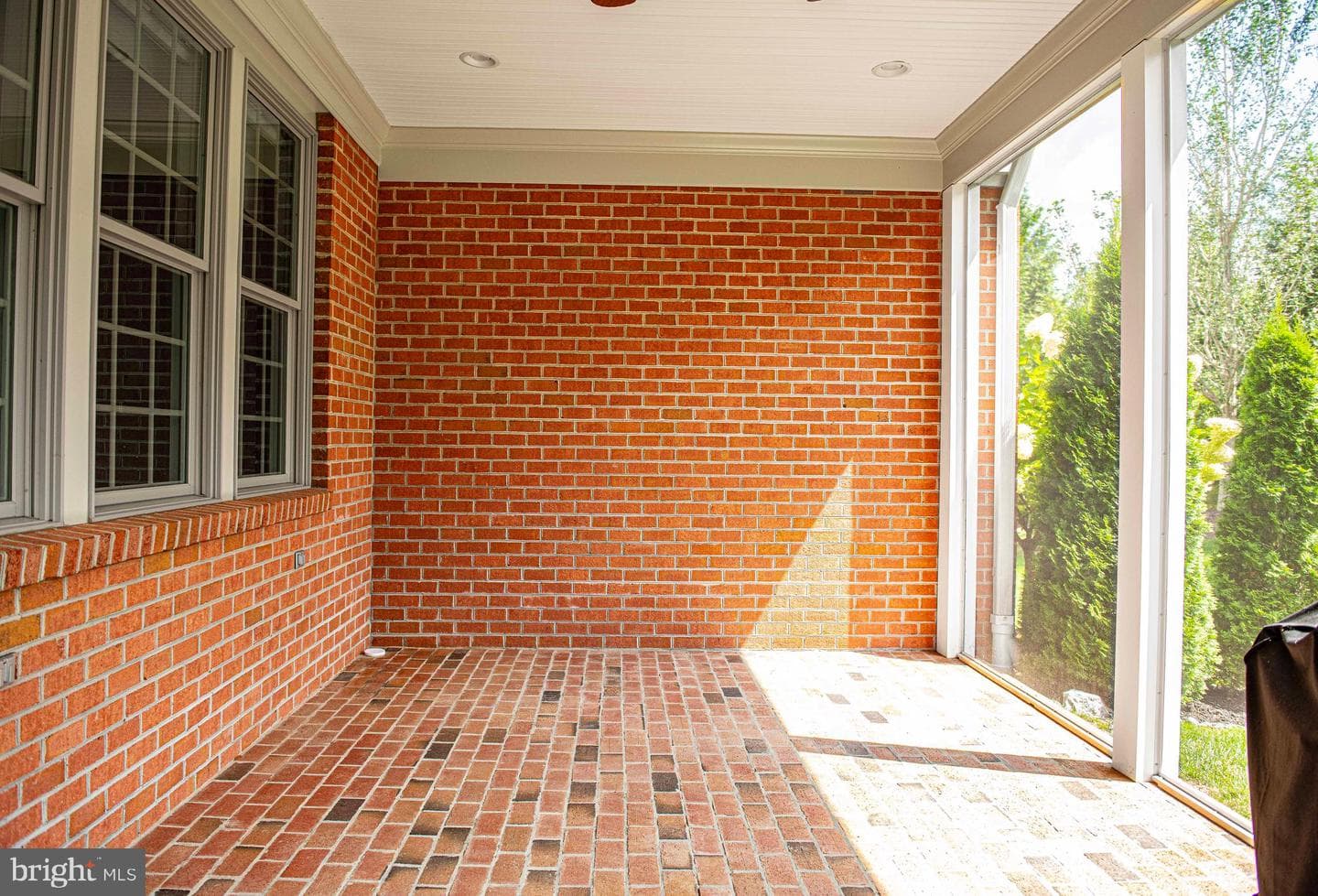 1404 Strathmore Drive photo 42