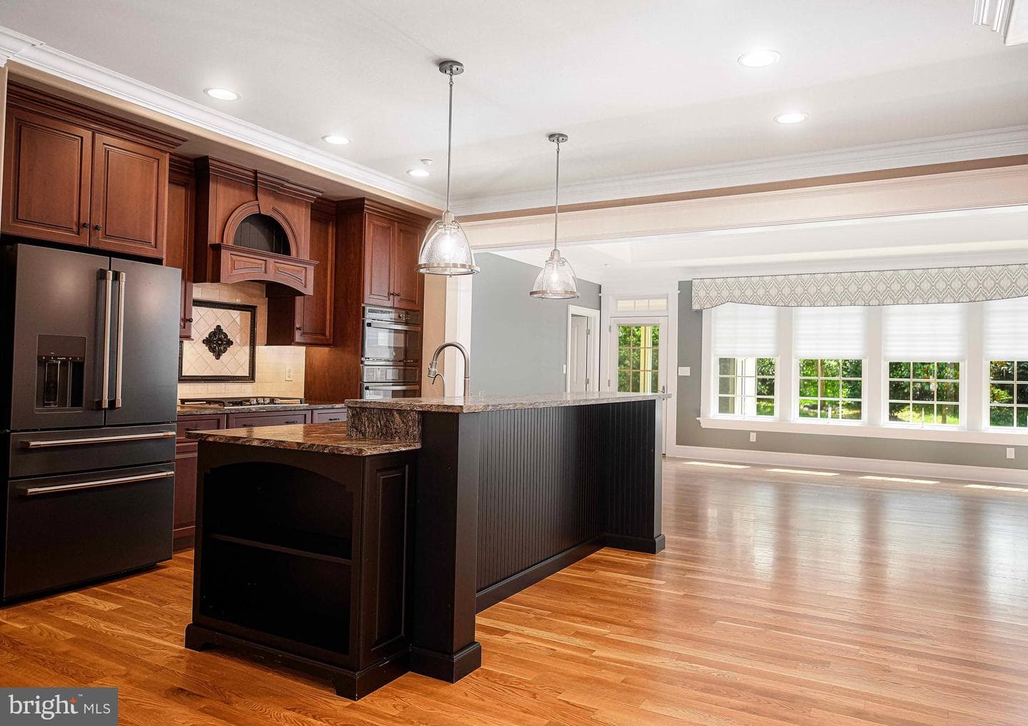 1404 Strathmore Drive photo 9