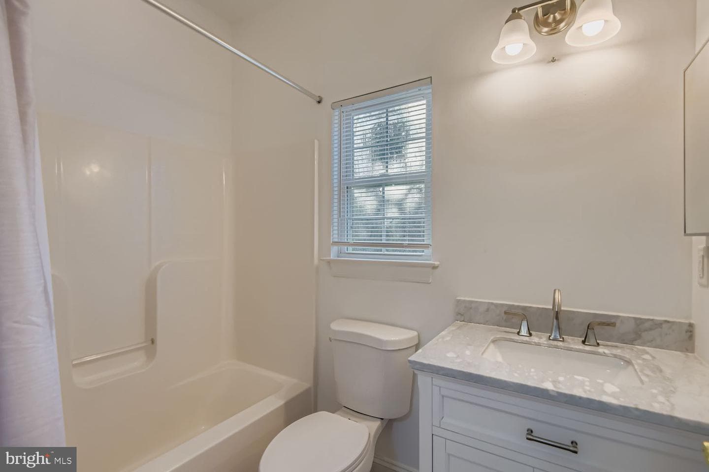 2218 Retreat Court photo 16