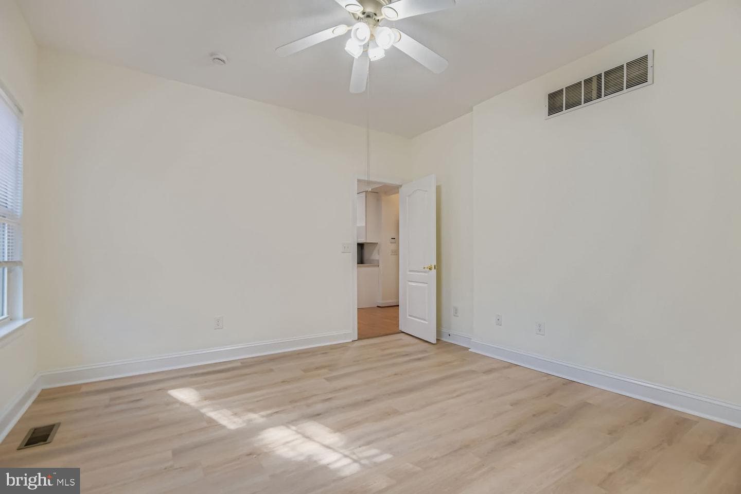 2218 Retreat Court photo 17