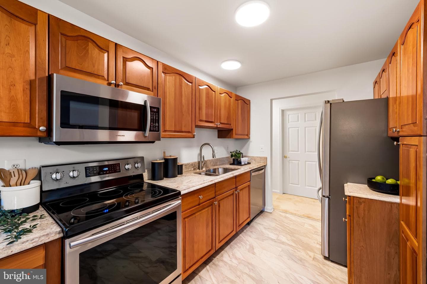 1702 Rich Way #2c photo 8