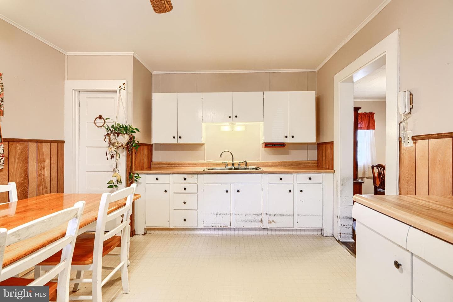 1411 Chapel Road photo 11