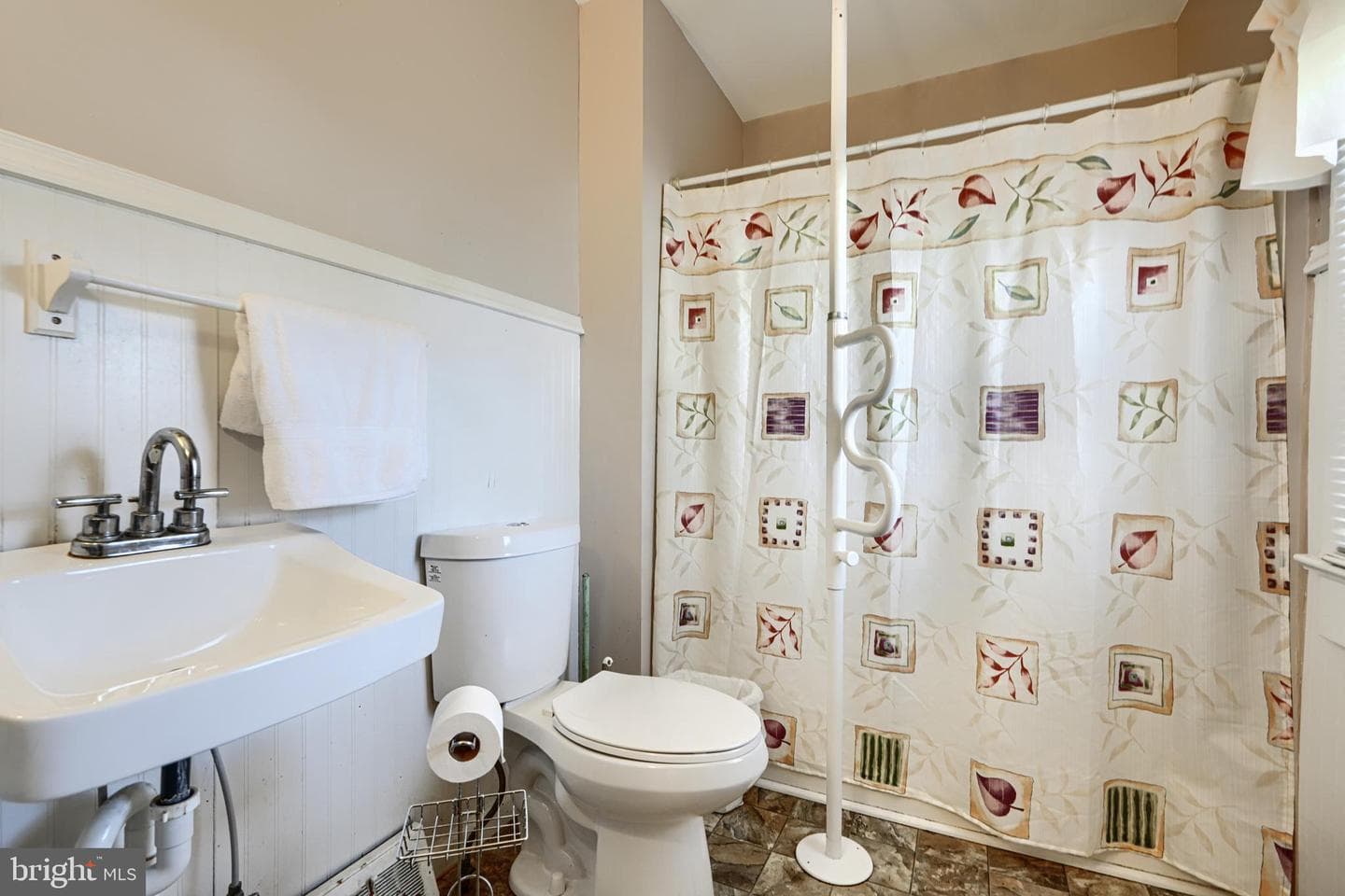 1411 Chapel Road photo 14
