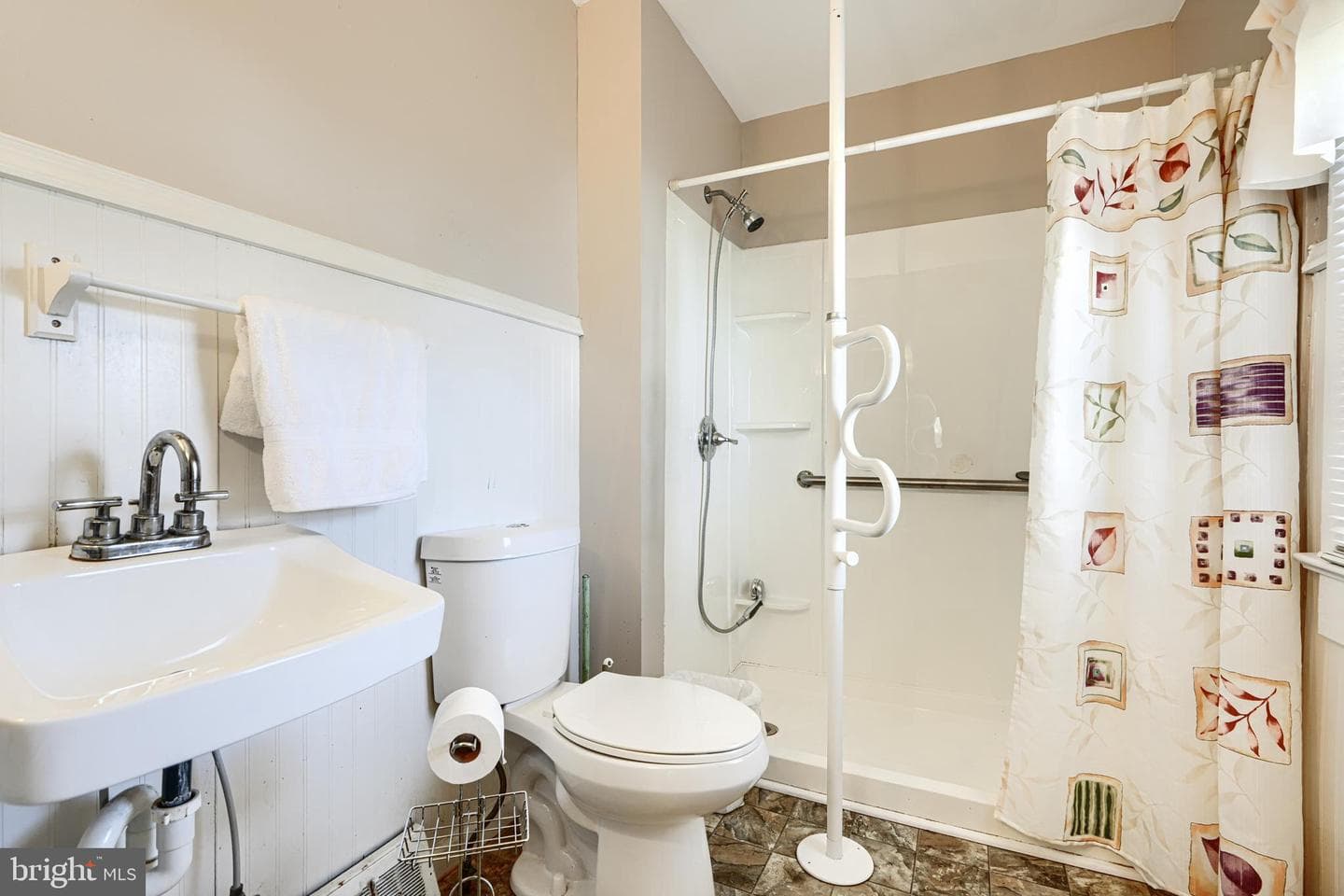 1411 Chapel Road photo 15