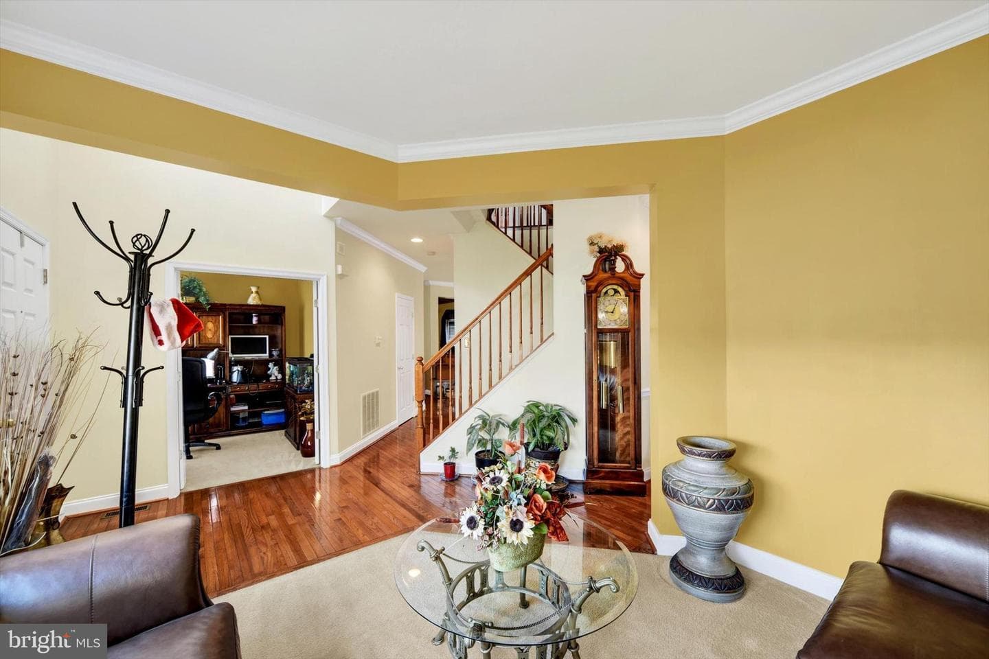 1212 Cotswold Court photo 10