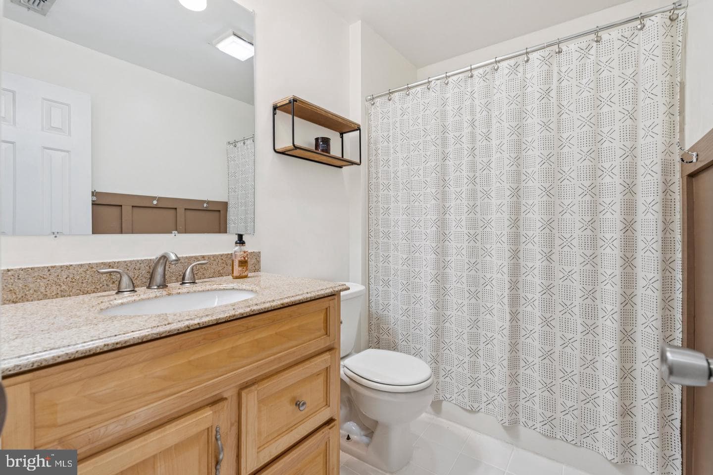 606 Squire Lane #606-A photo 22