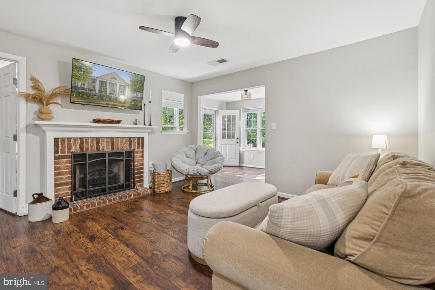 606 Squire Lane #606-A photo 3