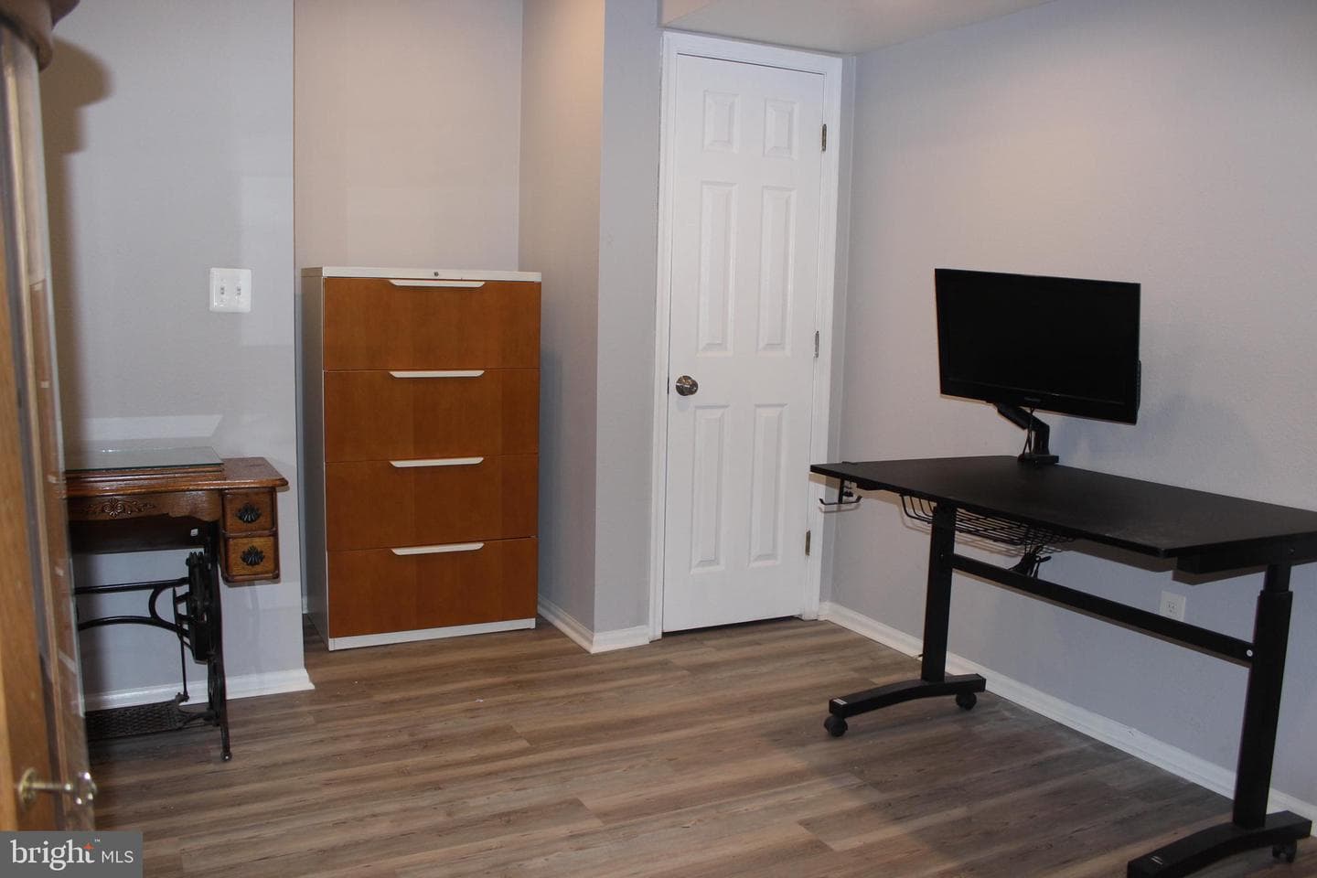 296 Canterbury Road #E photo 20