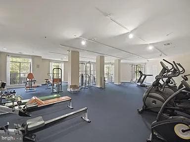 296 Canterbury Road #E photo 9