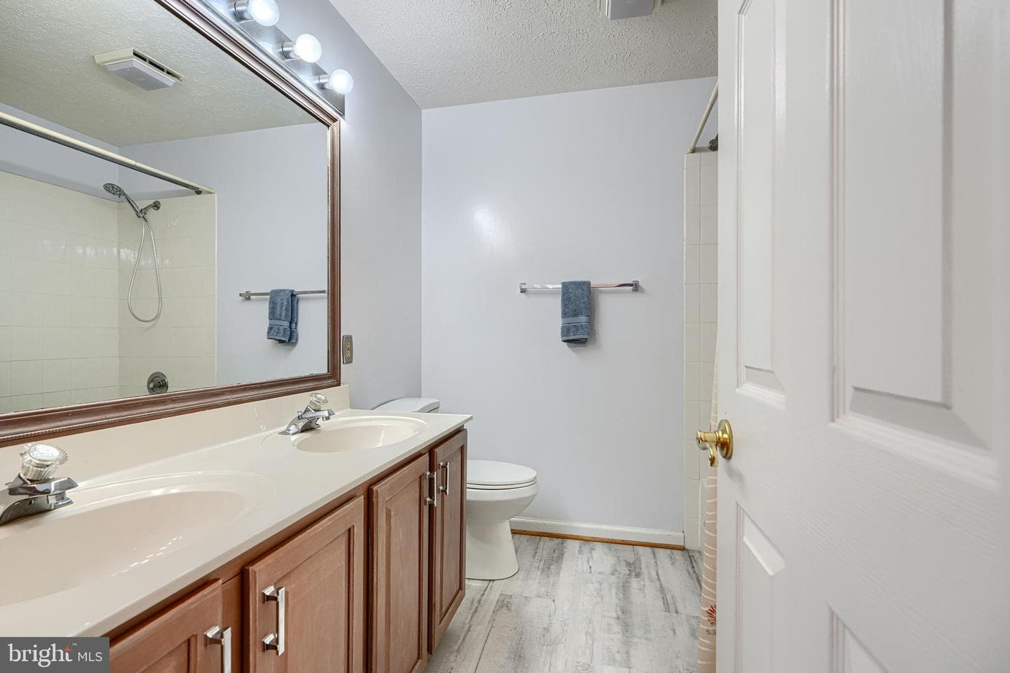 3203 Eastbend Court photo 40