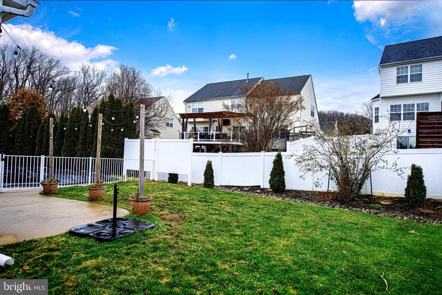 422 Clydebank Drive photo 46