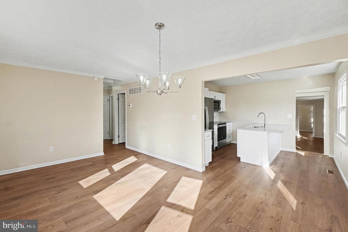 1507 Superior Street photo 14