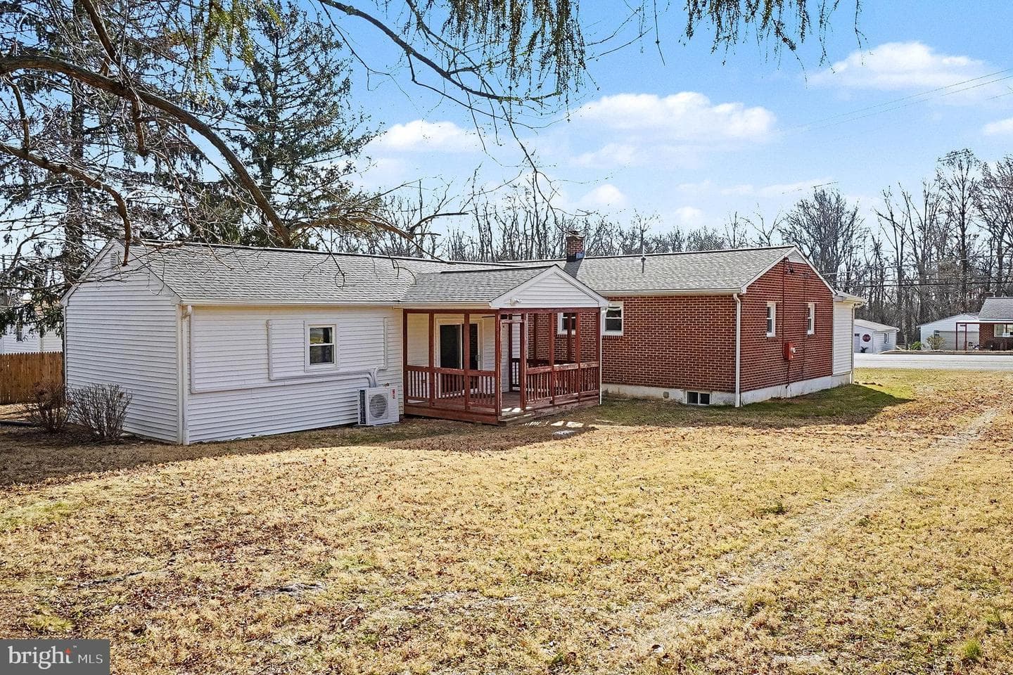 1507 Superior Street photo 39