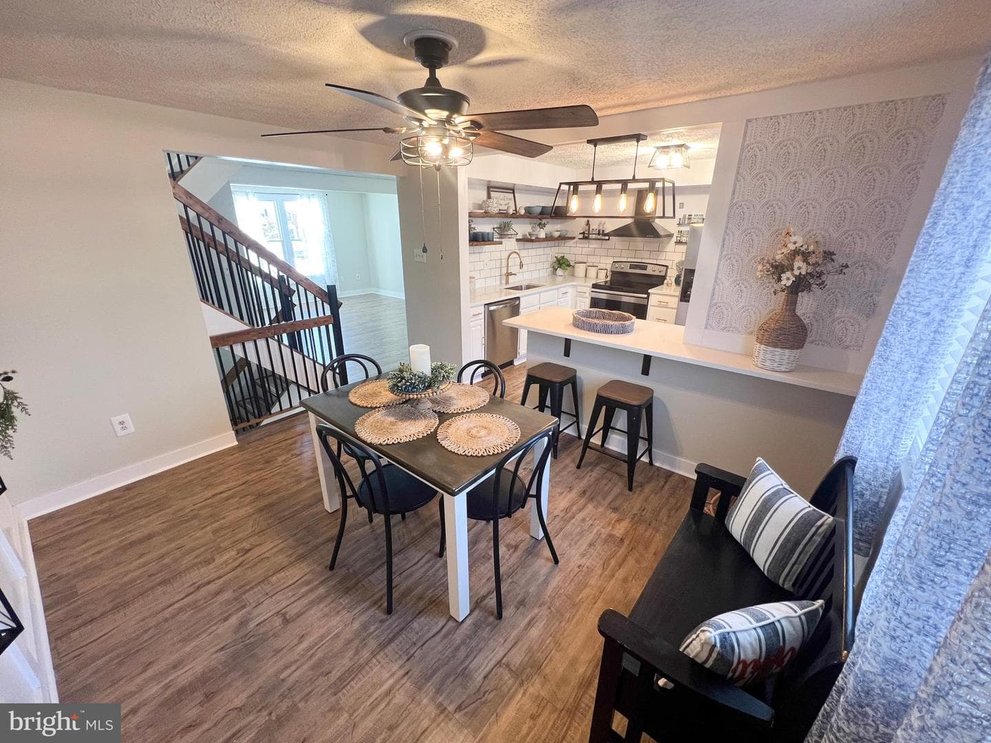 3102 Holly Berry Court photo 12