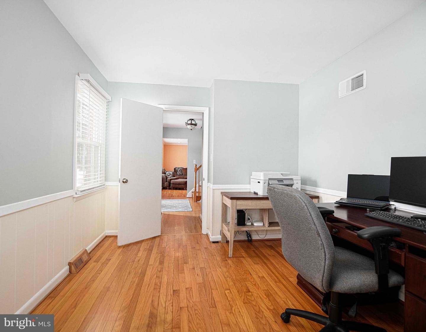 1127 Darlene Road photo 11