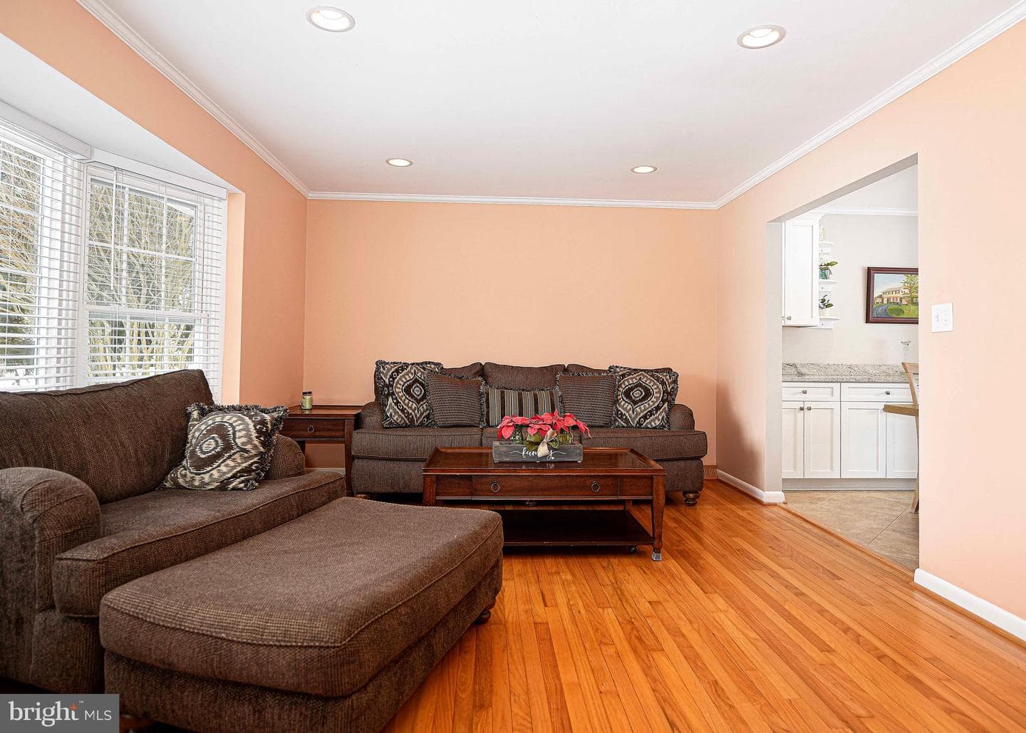 1127 Darlene Road photo 14