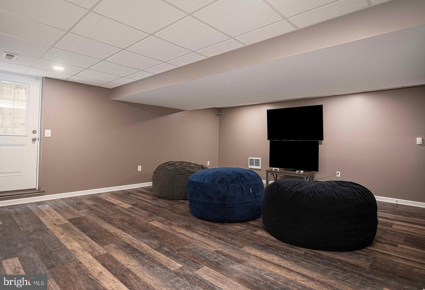 1127 Darlene Road photo 36