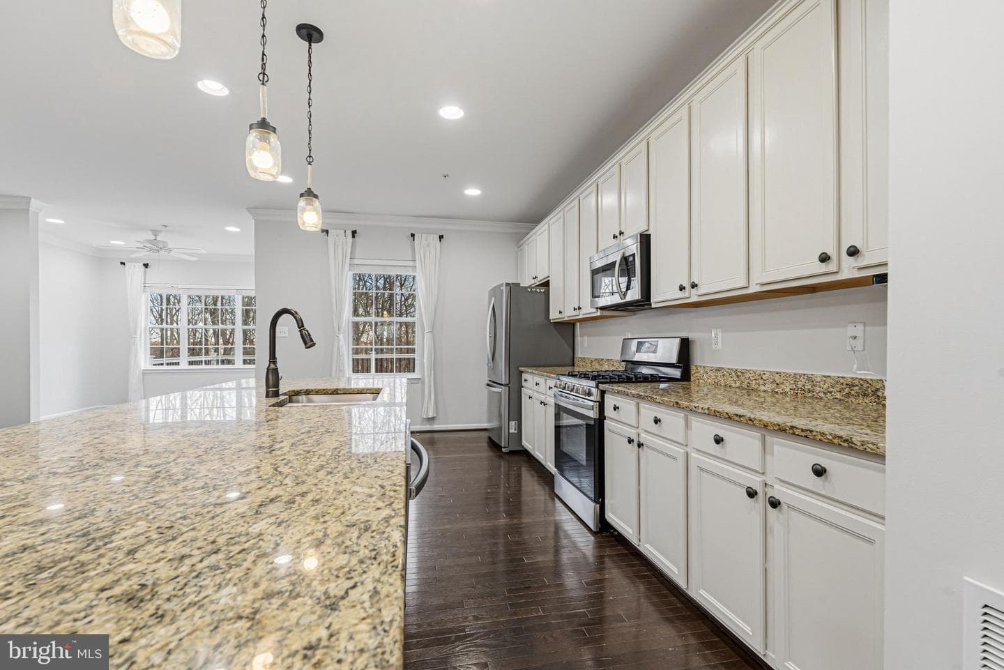 617 English Ivy Way photo 11