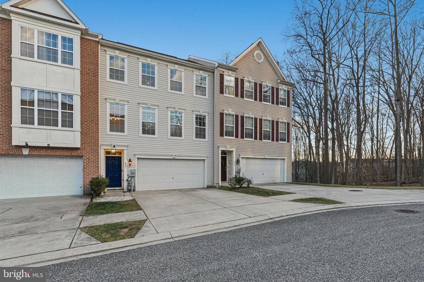 617 English Ivy Way photo 2