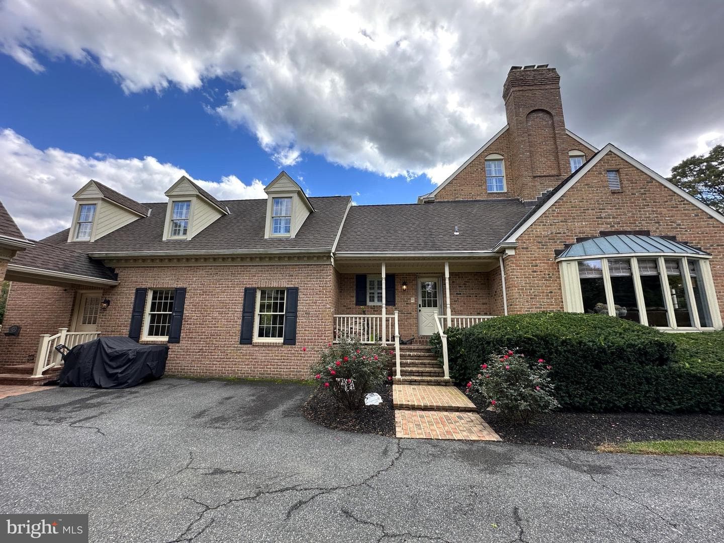 1105 E Wheel Road E photo 112