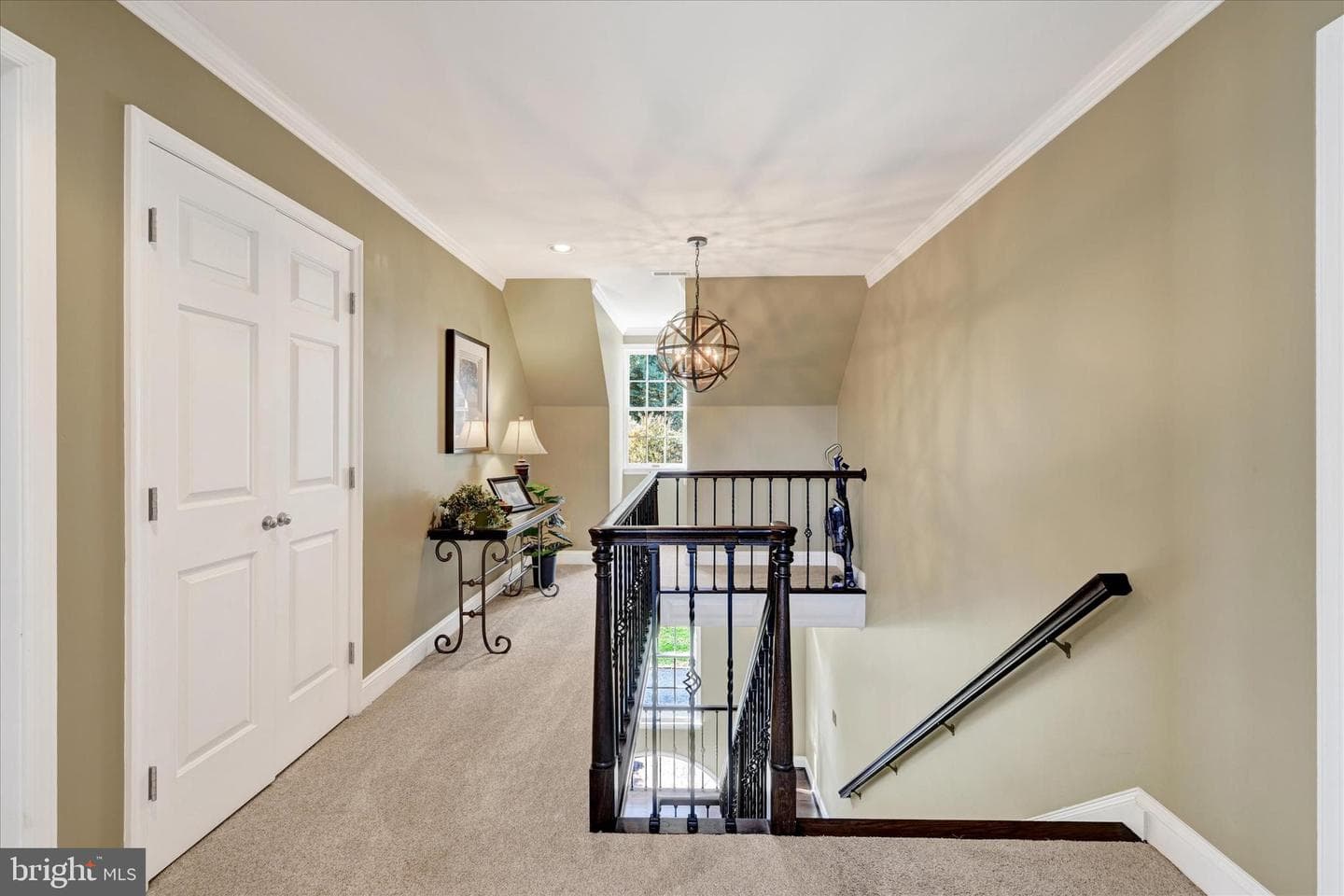 1105 E Wheel Road E photo 51