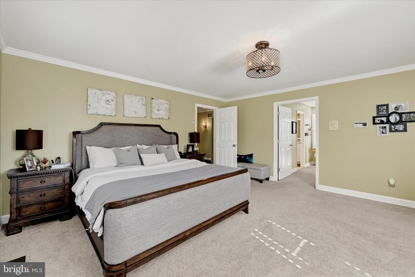 1105 E Wheel Road E photo 52