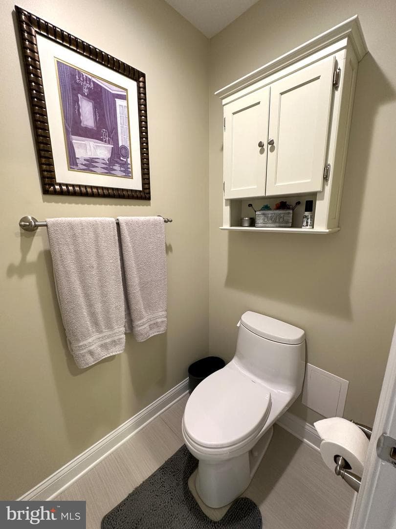 1105 E Wheel Road E photo 61