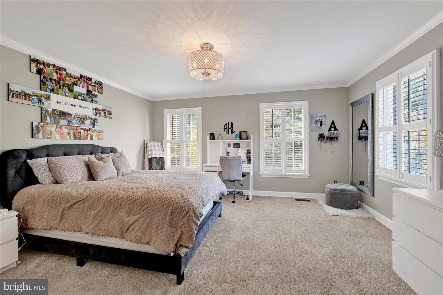 1105 E Wheel Road E photo 62