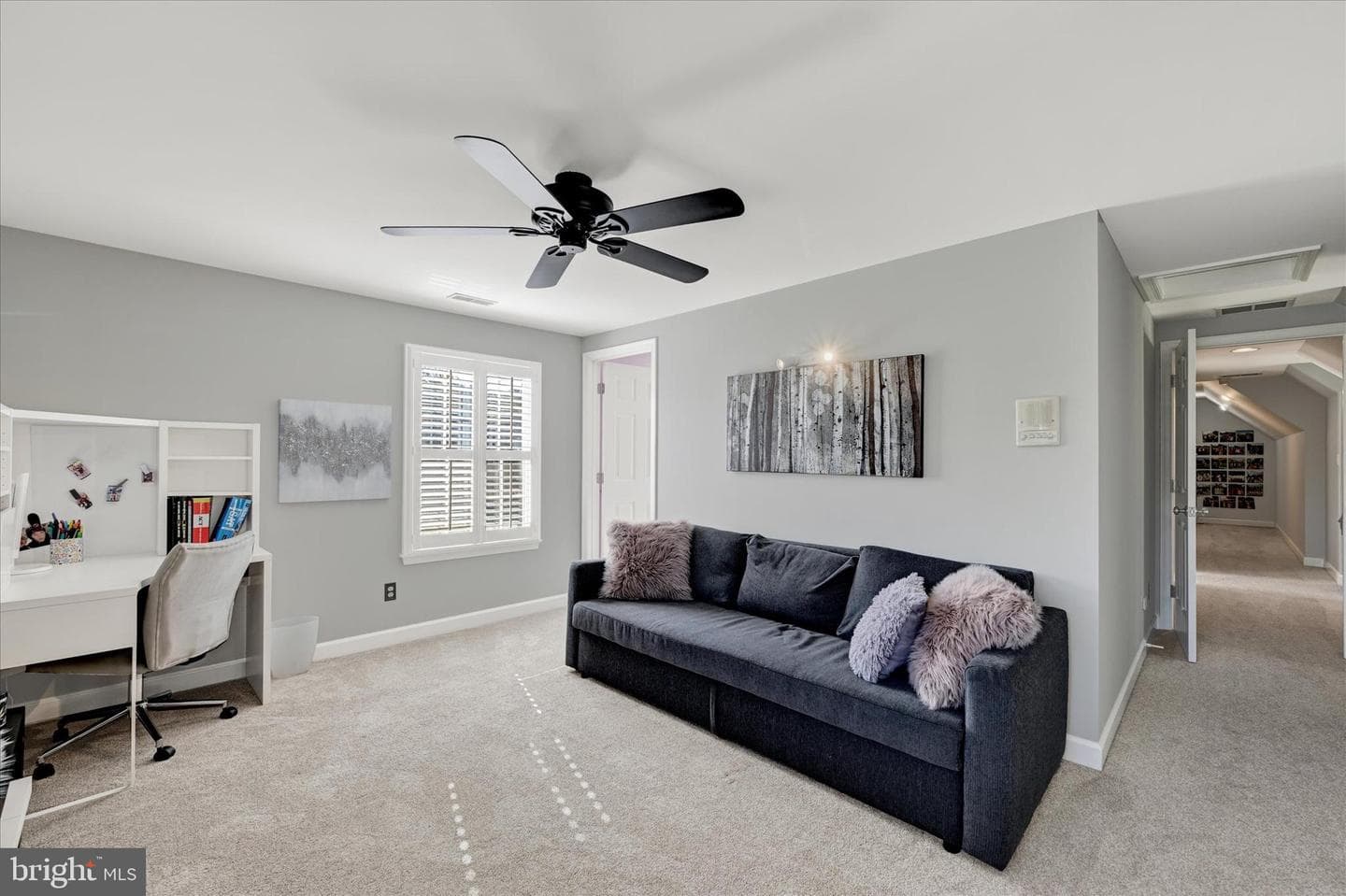 1105 E Wheel Road E photo 67