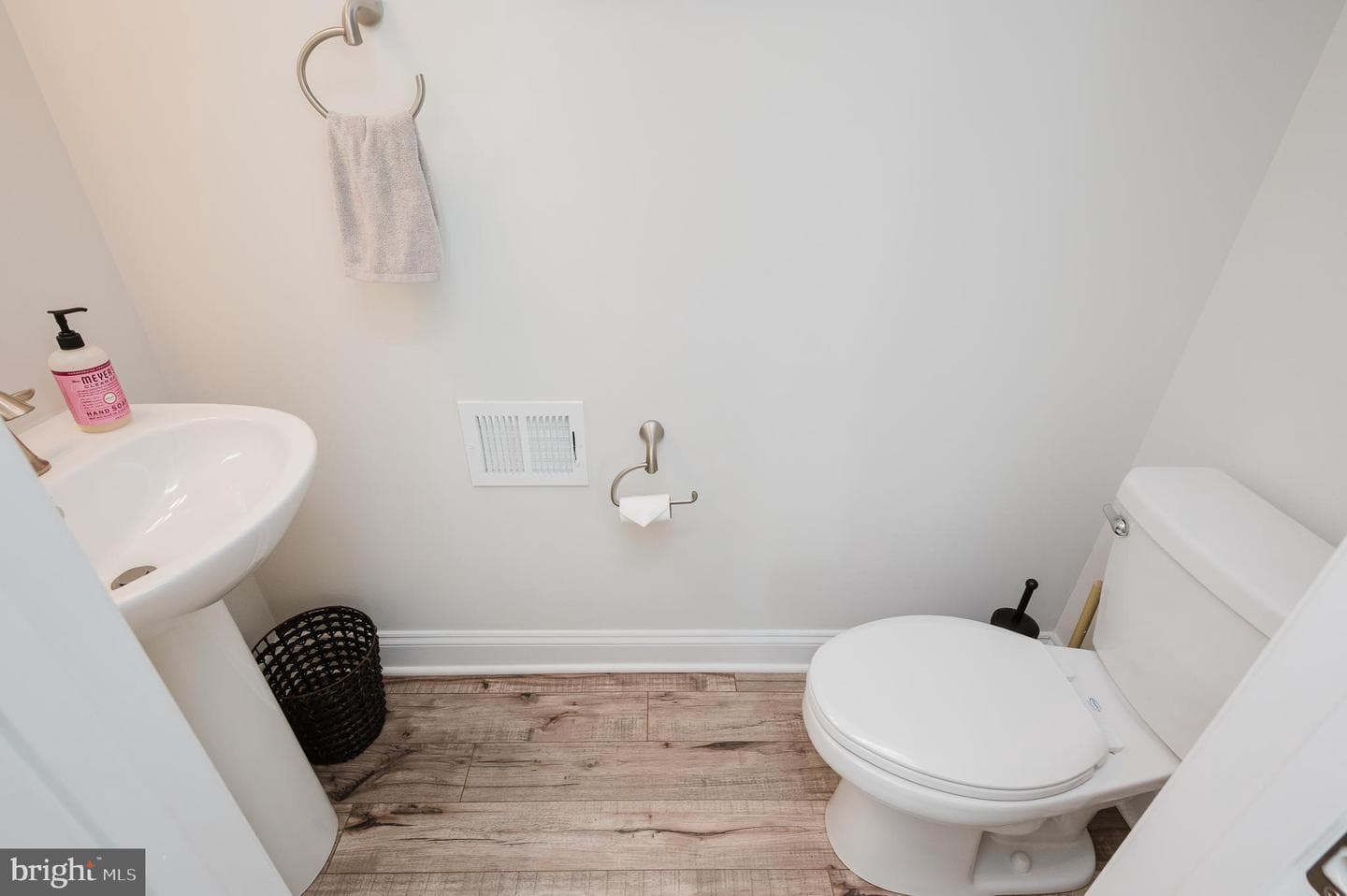 1226 Gaston Road photo 19