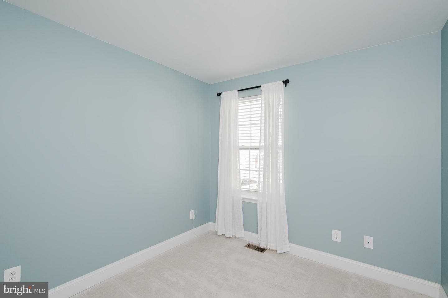 1226 Gaston Road photo 33