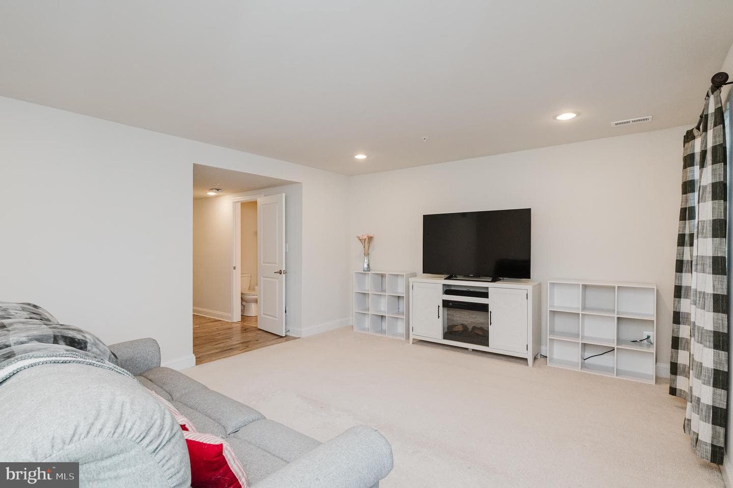 1226 Gaston Road photo 39