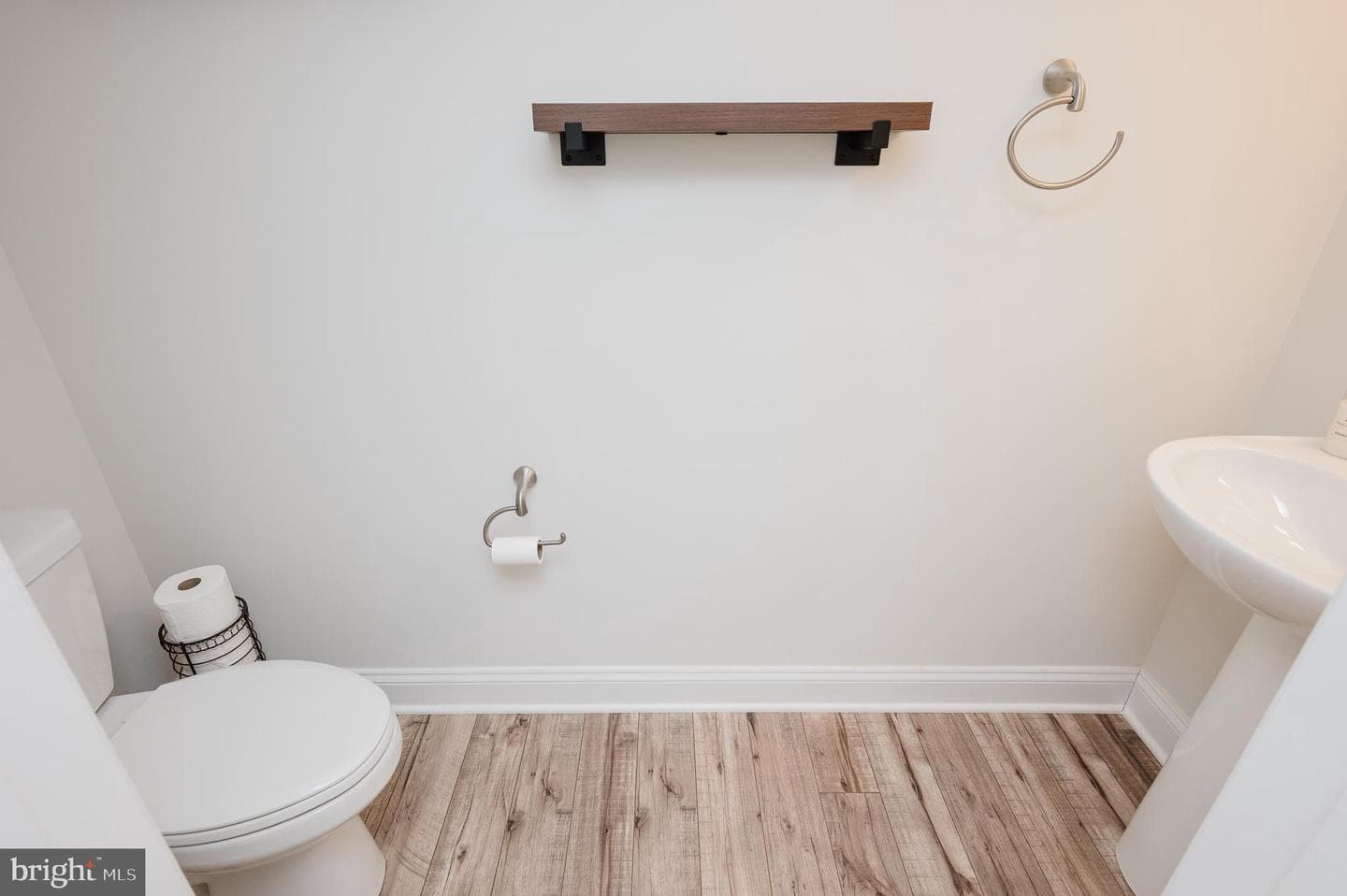 1226 Gaston Road photo 40