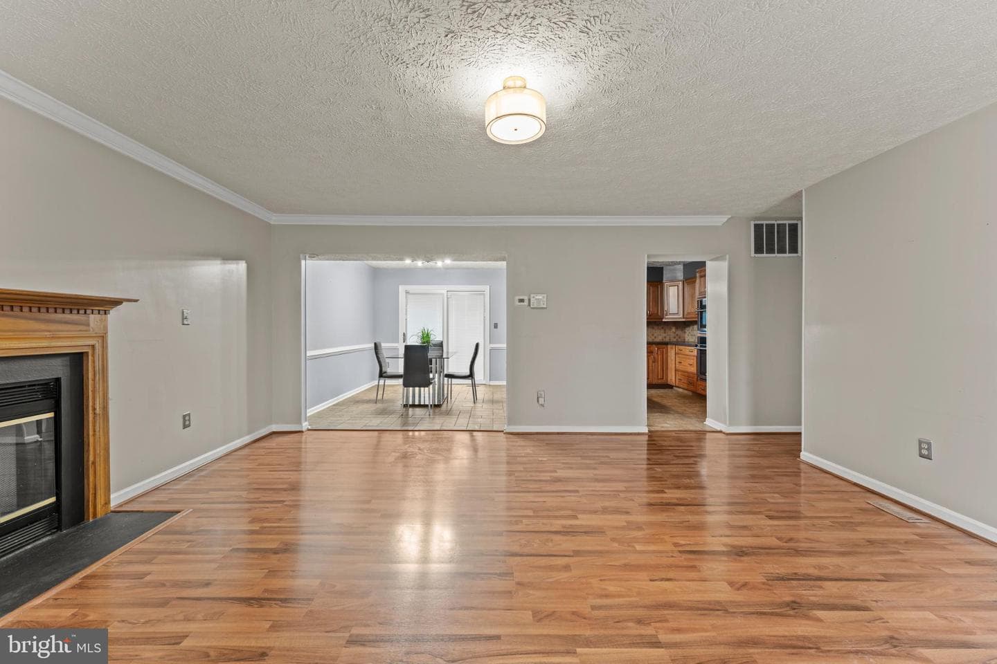 3189 Ebbtide Drive photo 4
