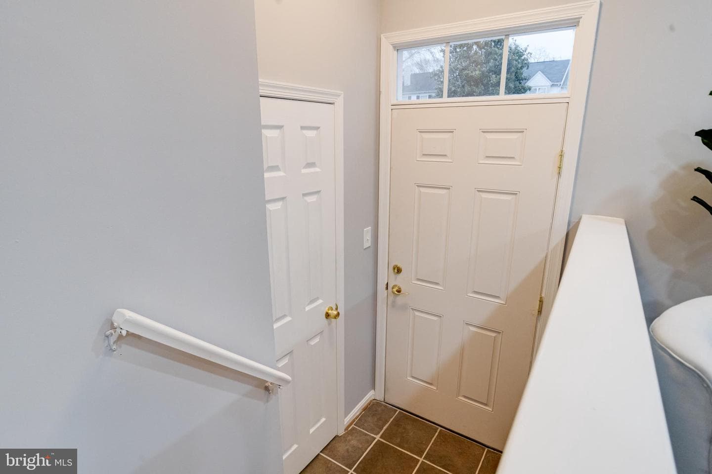 4211 Chapelgate Place photo 3